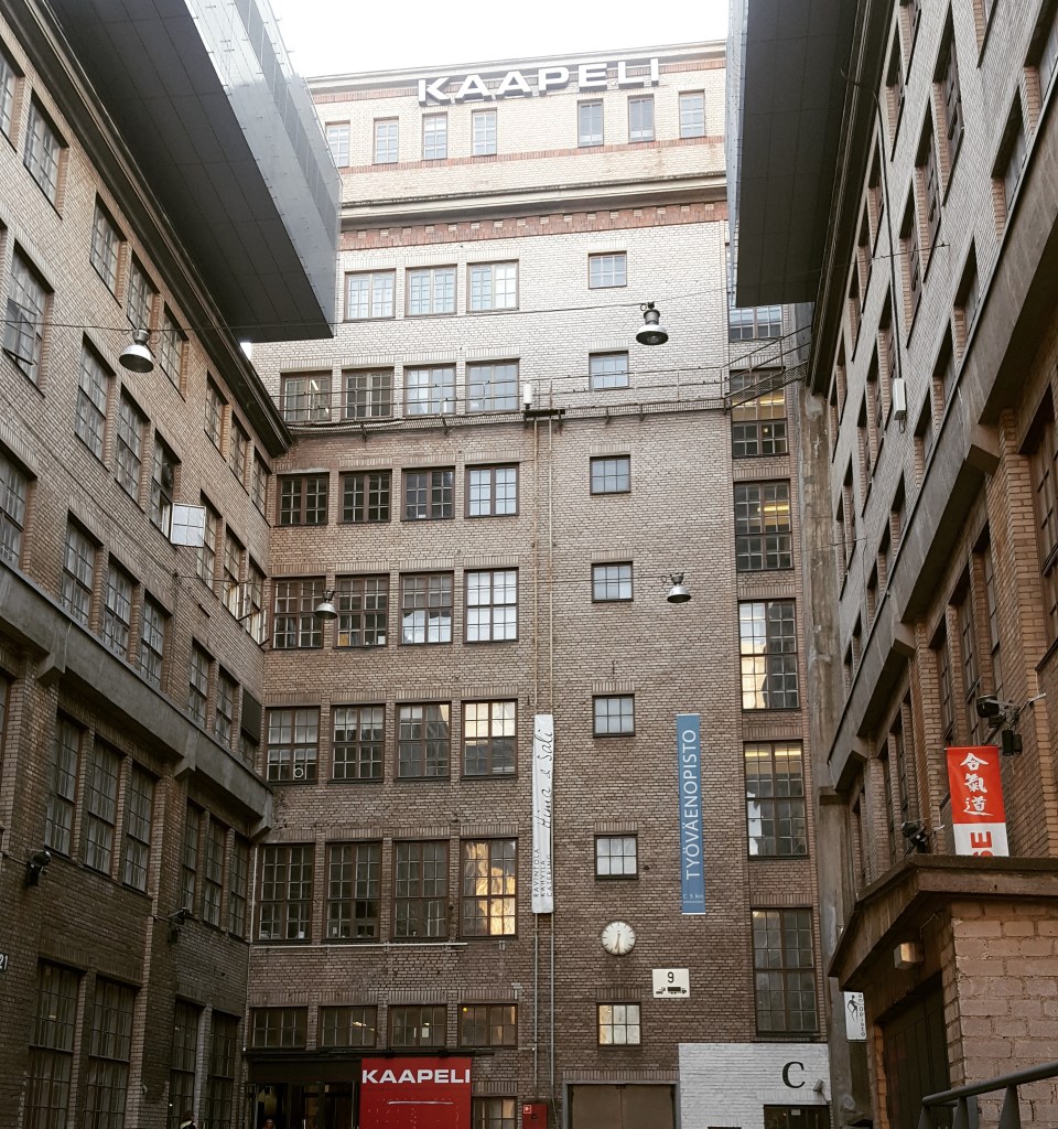 Kaapelitehdas ulkonäkymä.