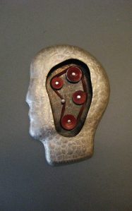 Hihna Vedolla- brooch, Harri Syrjänen. Image: Harri Syrjänen.