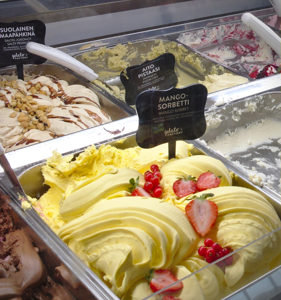 Gelato Factory jäätelövalikoimaa.