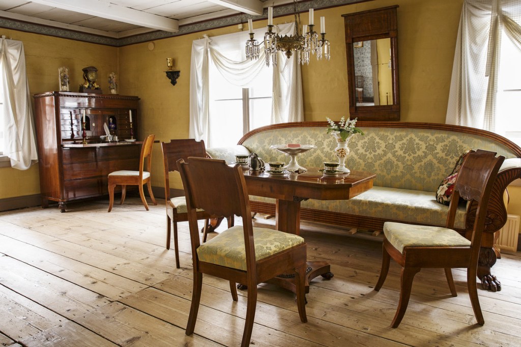 Interior decoration of the Burgher´s house. Image: Maija Astikainen / Helsinki city museum.