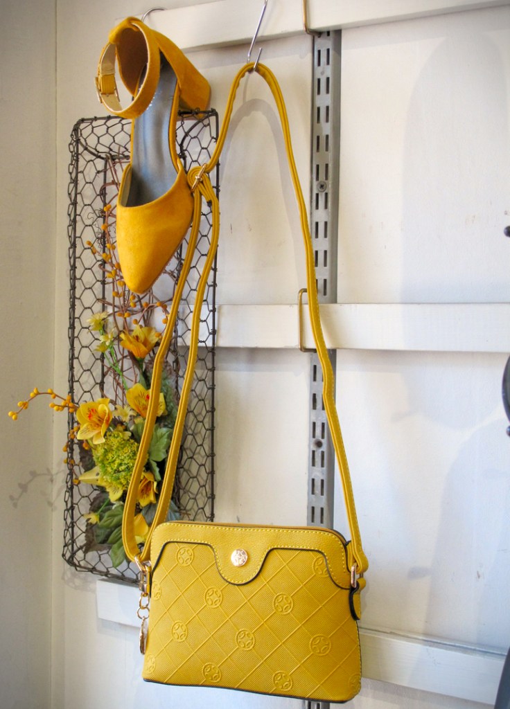 Mec Shoe 51 laukku- ja kenkävalikoimaa.